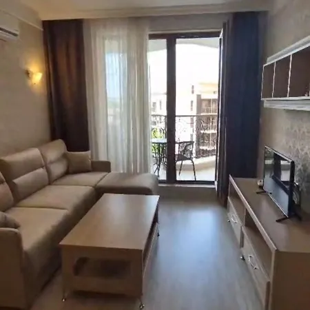 Harmony Monte Carlo Poolblick & Апартамент *