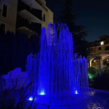 Harmony Monte Carlo Poolblick & Appartement *