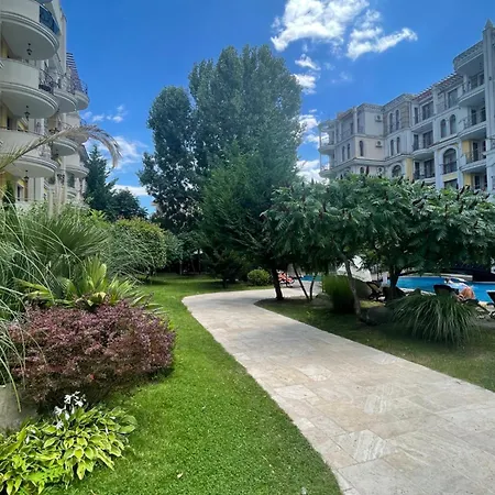 Апартамент Harmony Monte Carlo Poolblick & *